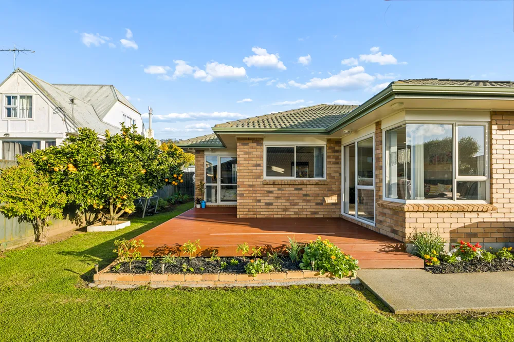 Photos of 56A Huia Road