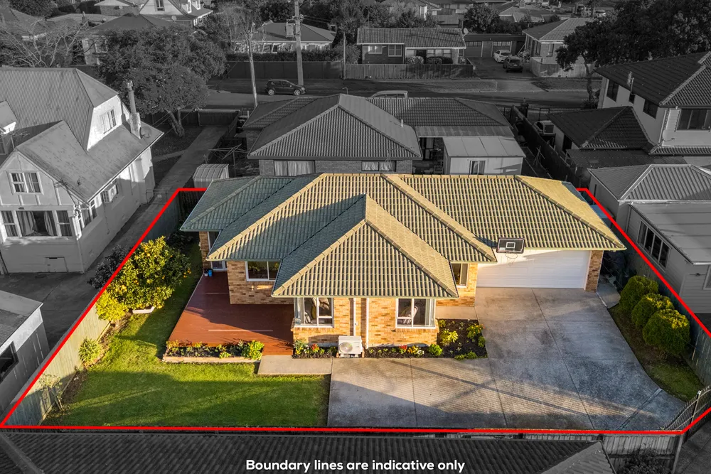 Photos of 56A Huia Road