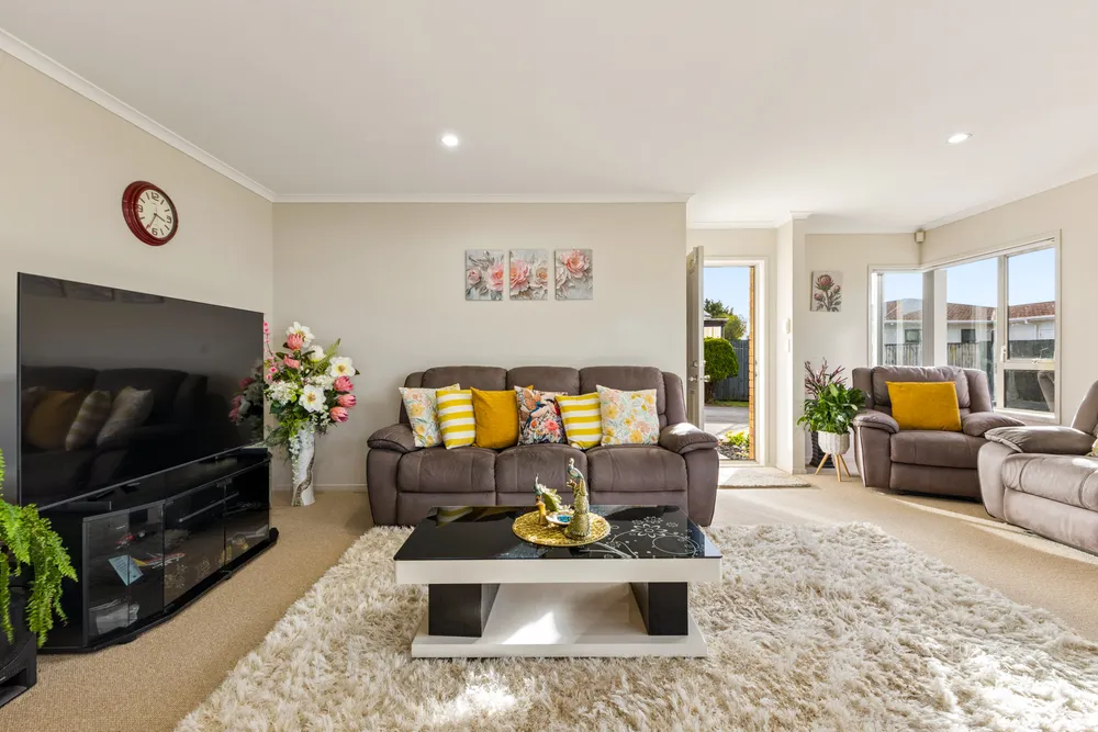 Photos of 56A Huia Road