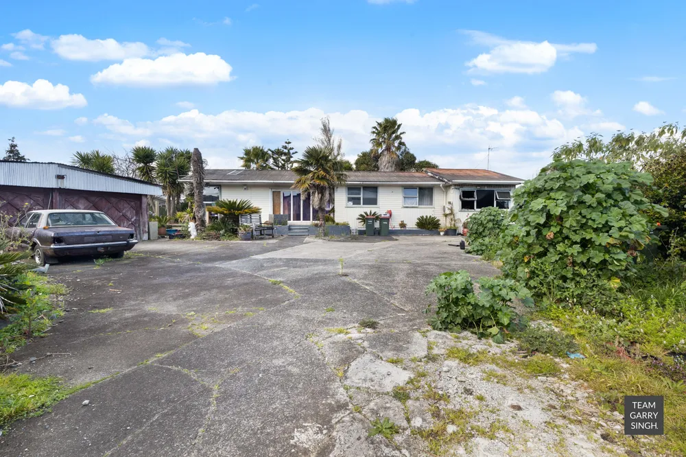 Photos of 16 Jupiter Street
