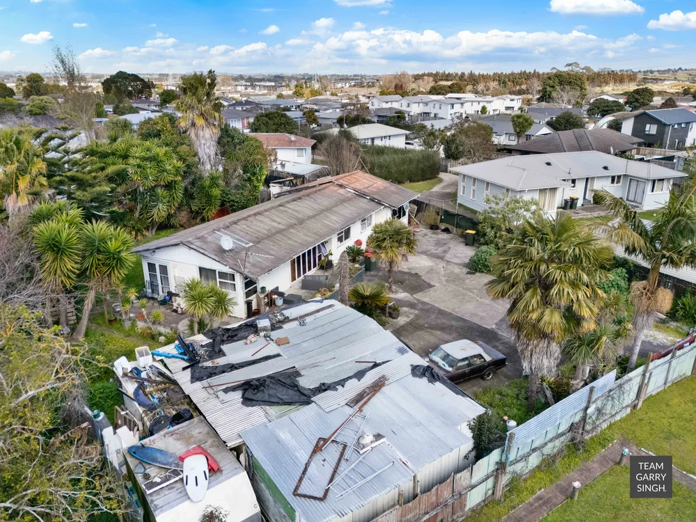 Photos of 16 Jupiter Street