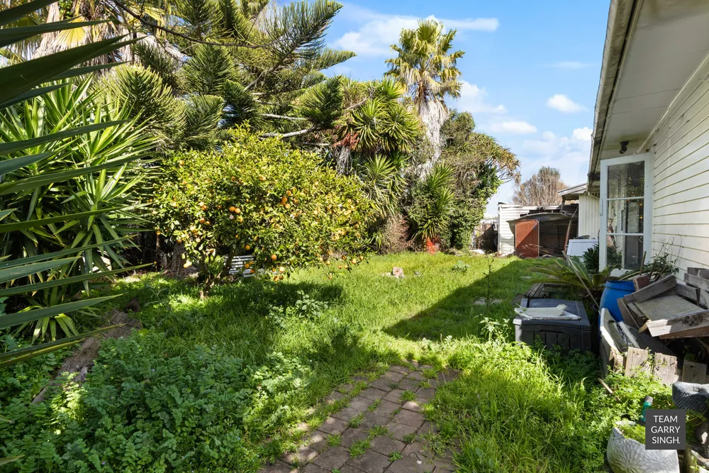 Photos of 16 Jupiter Street