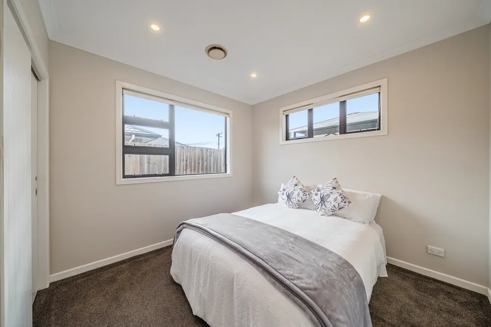 Photos of 10 Poulson Grove
