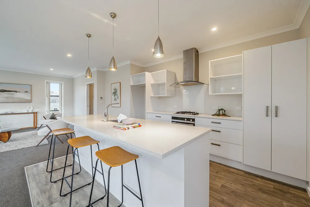 Photos of 10 Poulson Grove