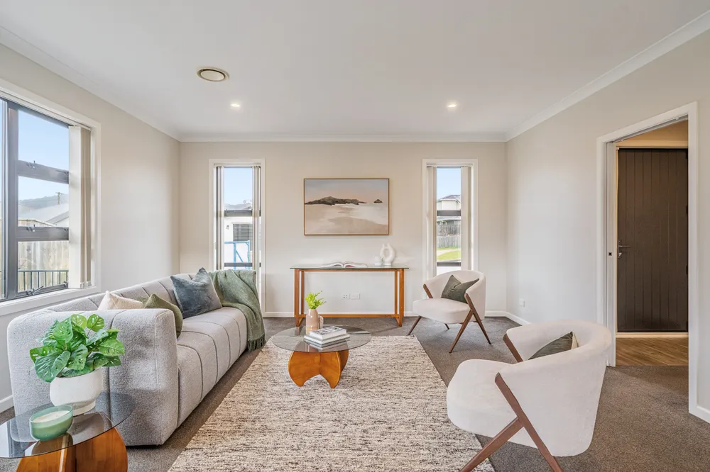 Photos of 10 Poulson Grove