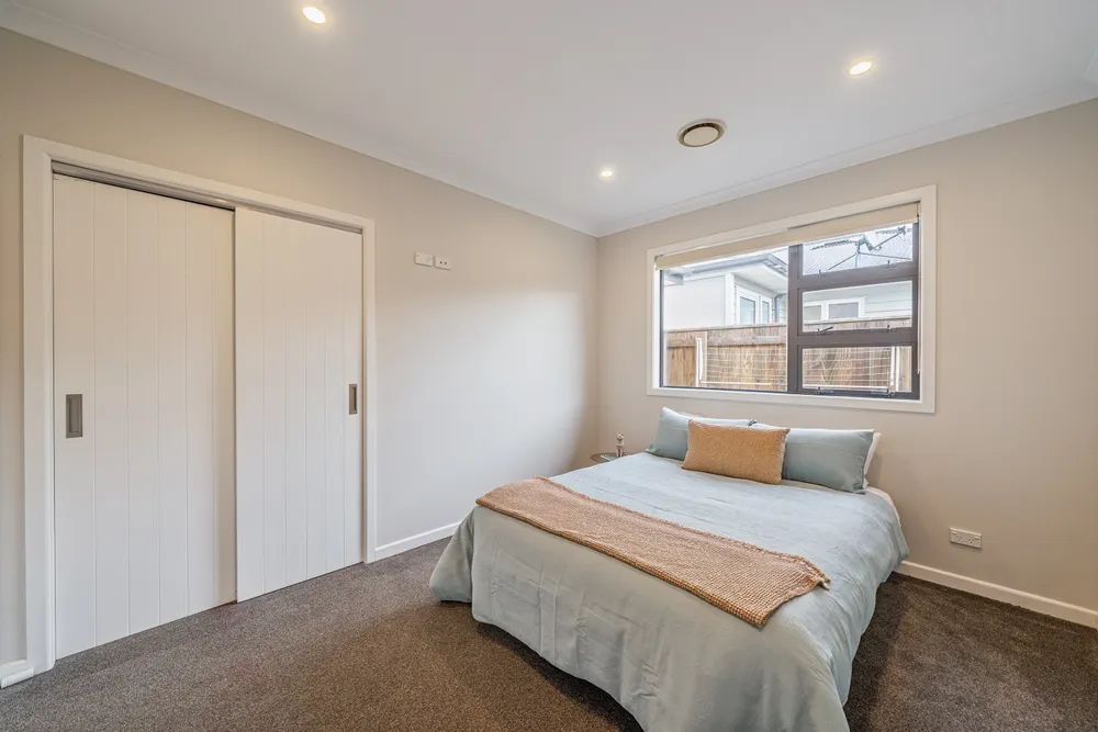 Photos of 10 Poulson Grove