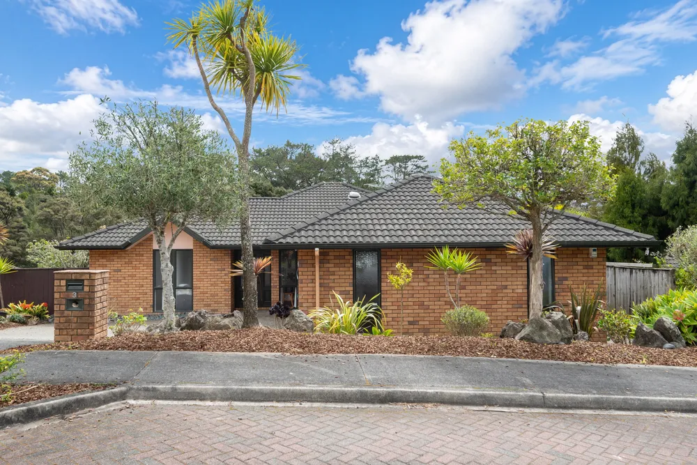 Photos of 3 Amber Glen