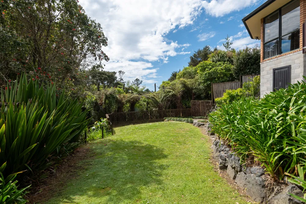 Photos of 3 Amber Glen