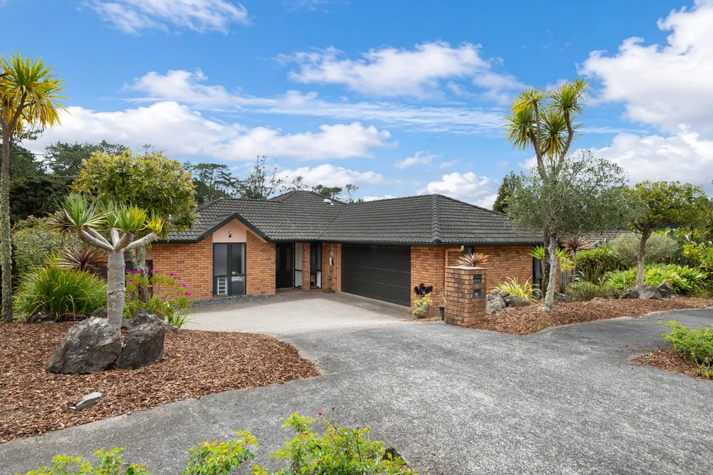 Photos of 3 Amber Glen