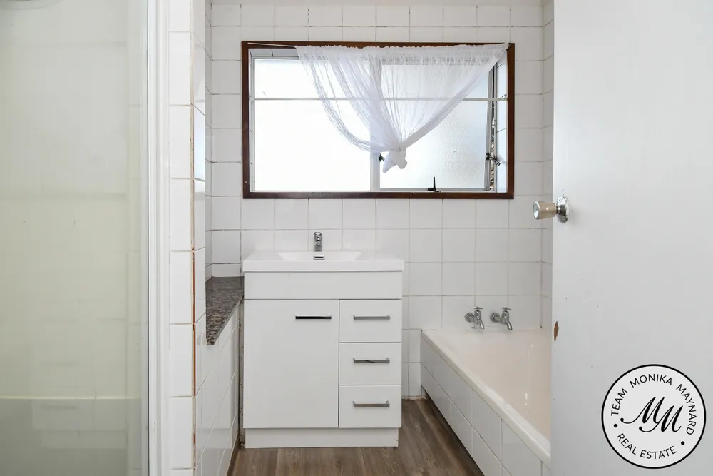 Photos of 9 Joshua Place