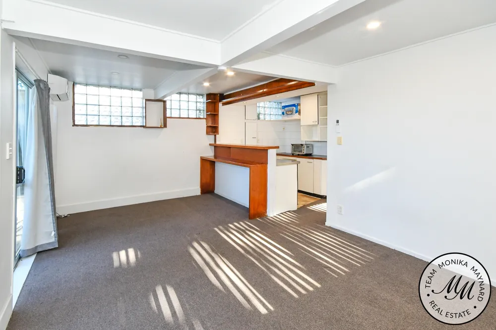 Photos of 9 Joshua Place