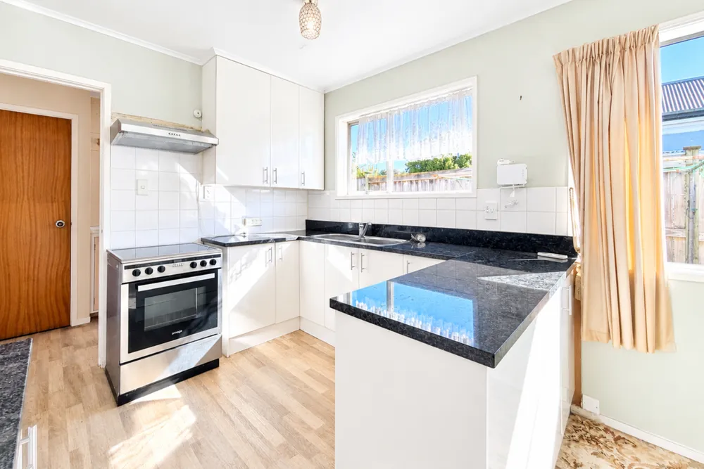 Photos of 2/43 McIntyre Road