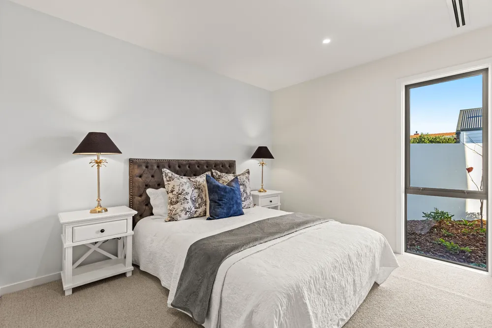 Photos of 78 Weston Road