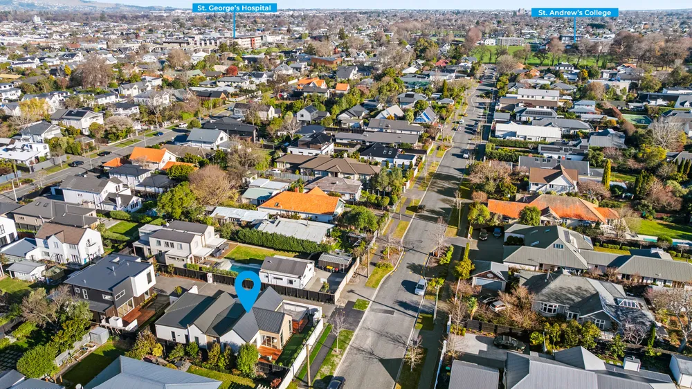 Photos of 78 Weston Road