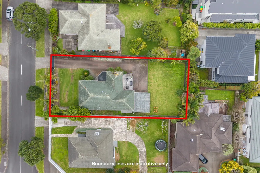 Photos of 22 Whitehaven Road