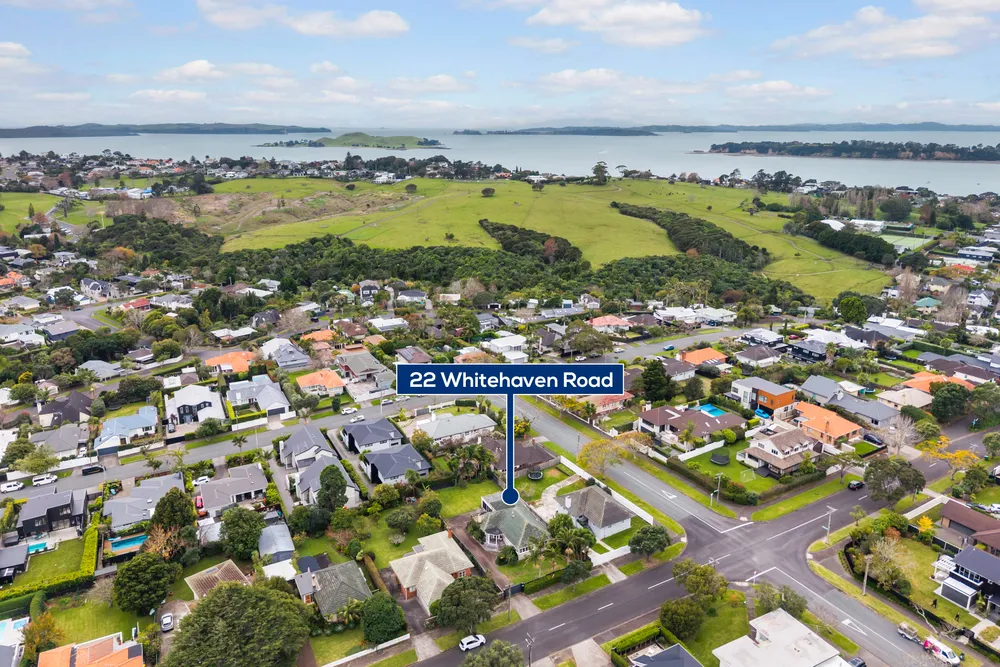 Photos of 22 Whitehaven Road