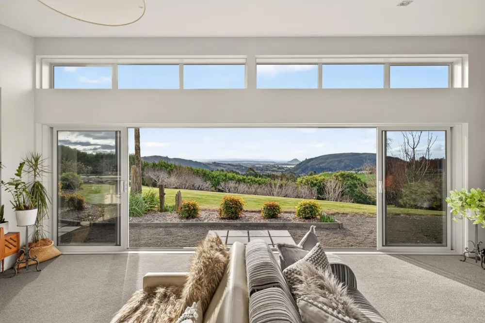 Photos of 157E Kaiate Falls Road