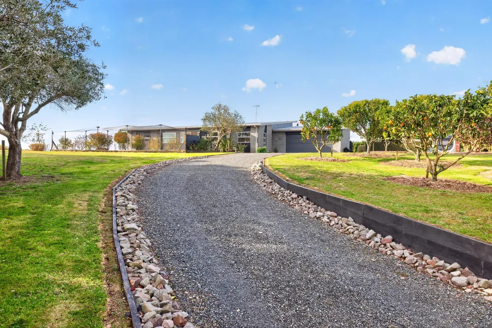 Photos of 157E Kaiate Falls Road