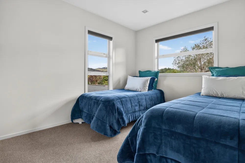 Photos of 157E Kaiate Falls Road