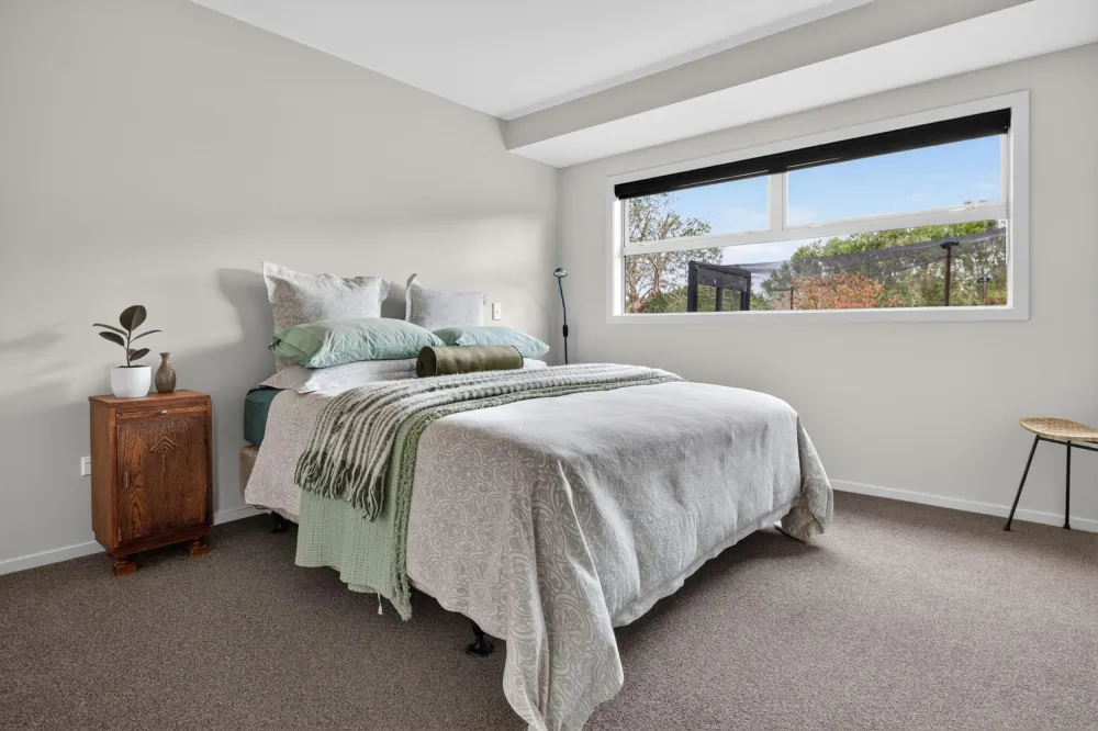 Photos of 157E Kaiate Falls Road