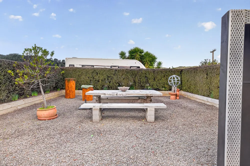 Photos of 157E Kaiate Falls Road