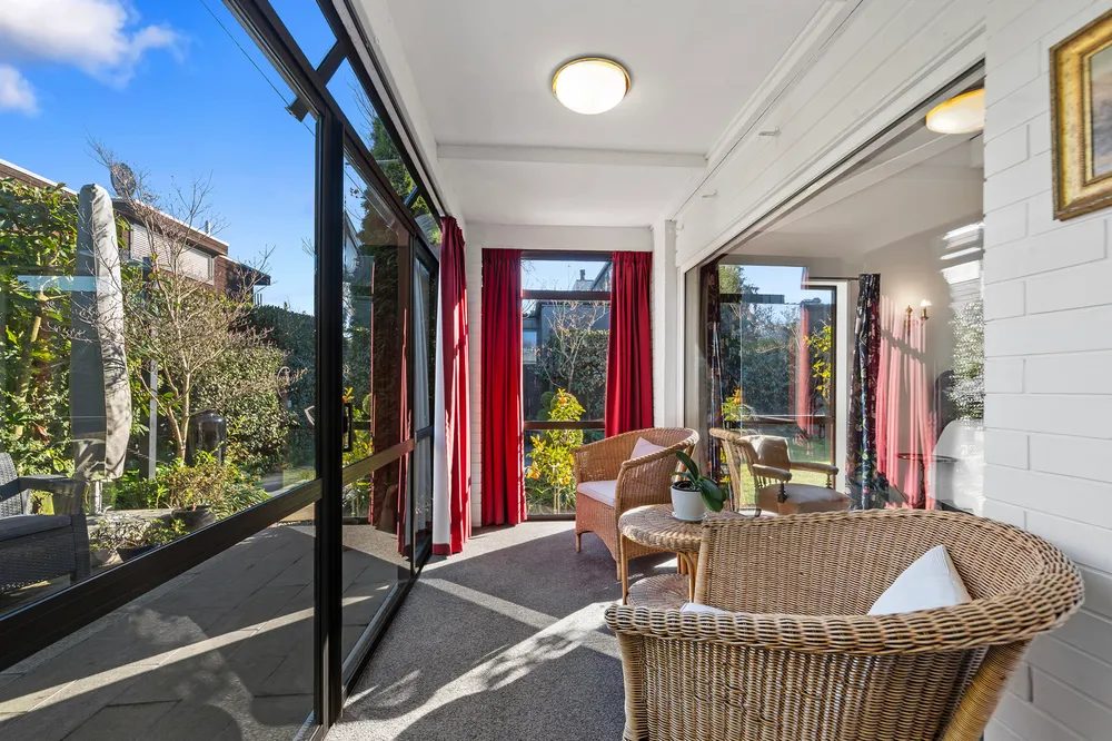 Photos of 2/62 Murray Place