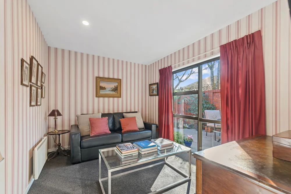 Photos of 2/62 Murray Place