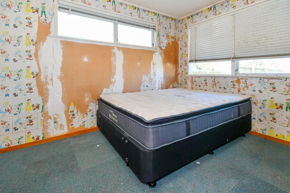 Photos of 82 Wordsworth Road