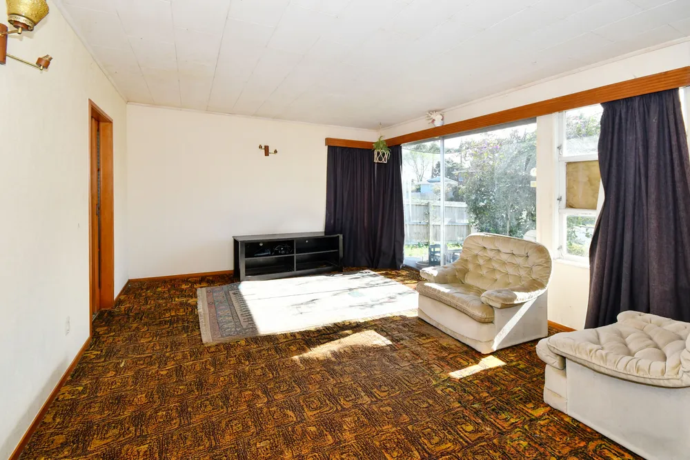 Photos of 82 Wordsworth Road