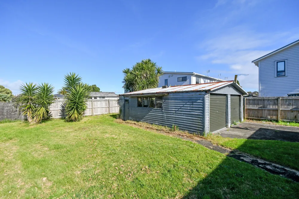 Photos of 82 Wordsworth Road