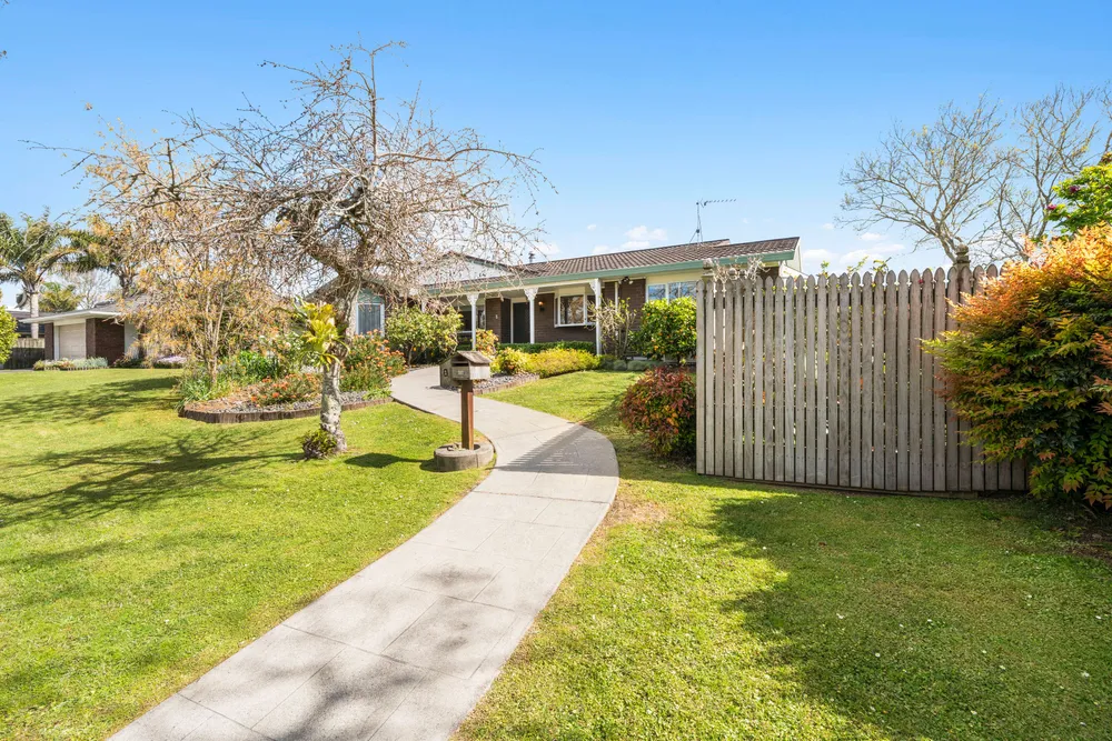 Photos of 1 Donzella Place