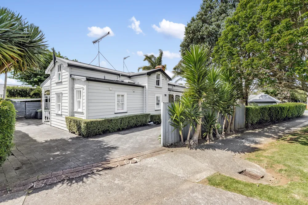 Photos of 66 Trafalgar Street