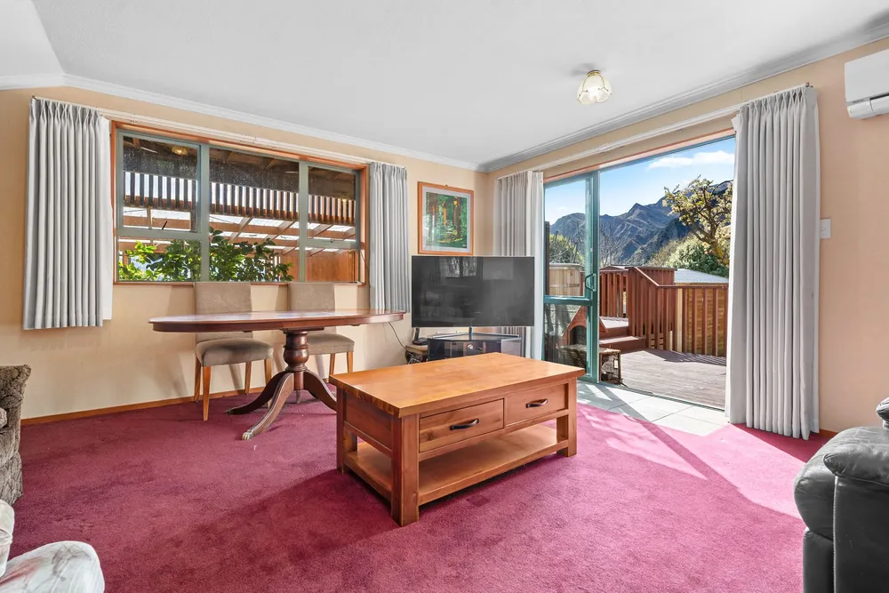 Photos of 10 Denniston Road