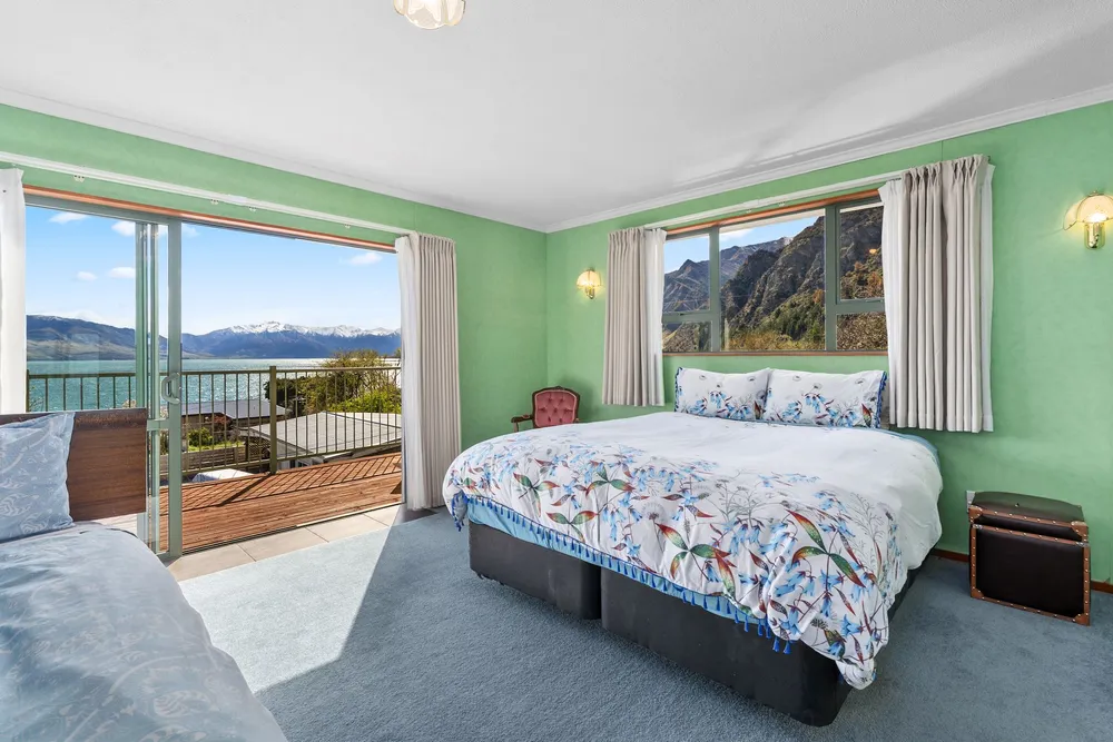 Photos of 10 Denniston Road