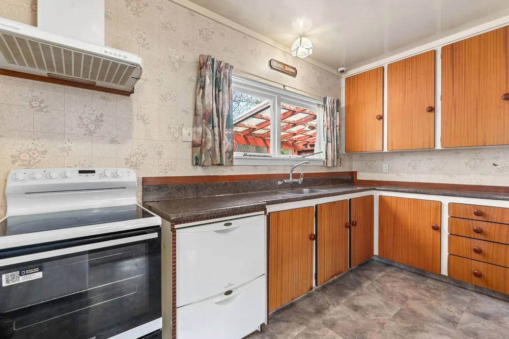 Photos of 10 Denniston Road