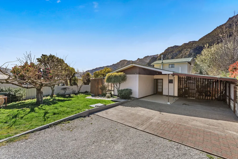 Photos of 10 Denniston Road