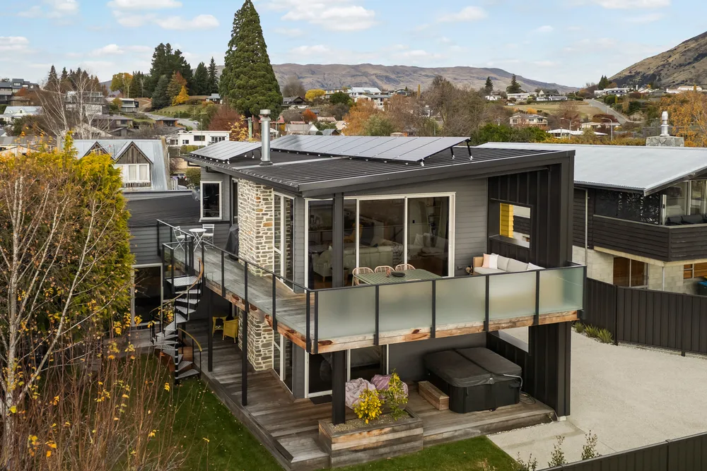 Photos of 10 Denniston Road