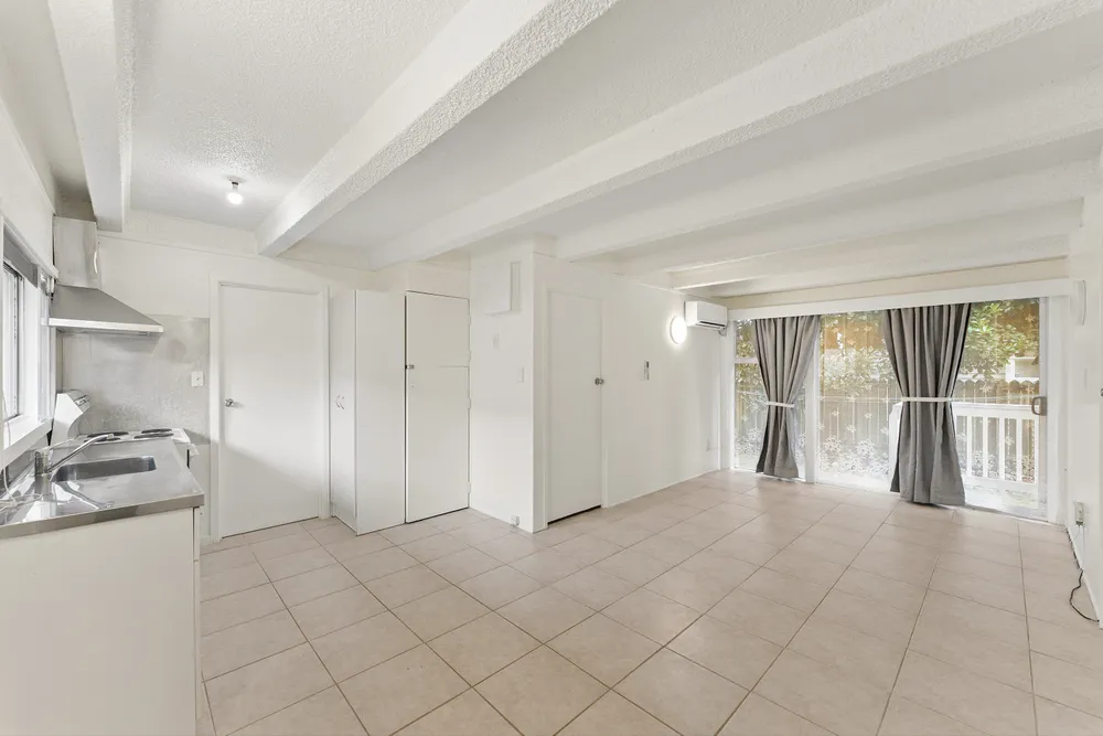 Photos of 7/64 Grange Road