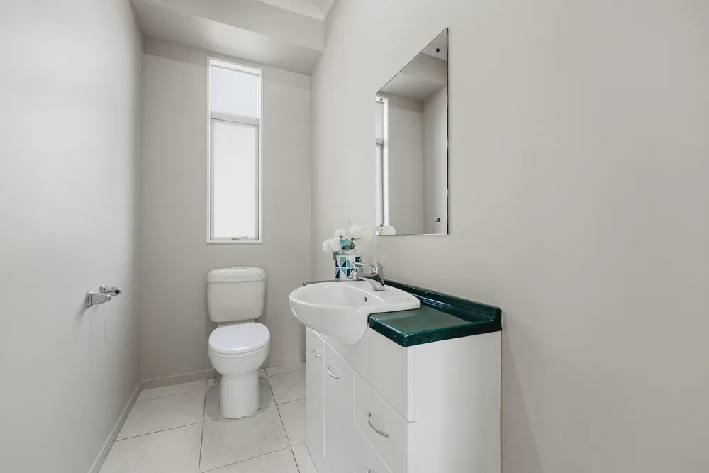 Photos of 42 English Oak Drive