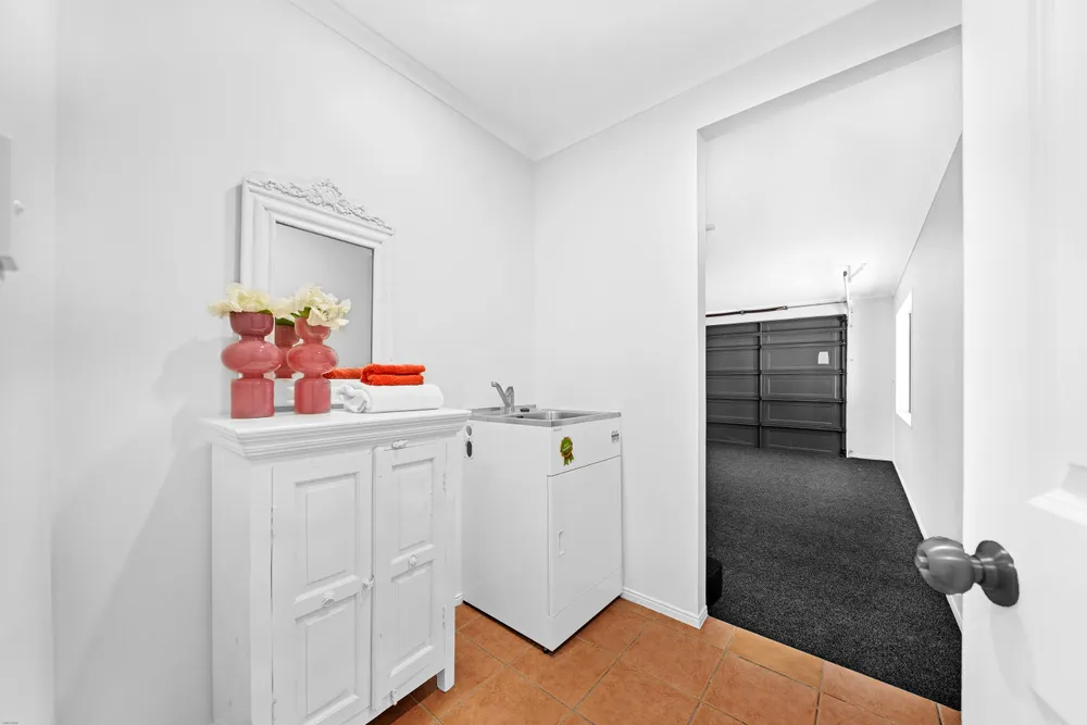 Photos of 36 Lothian Brae