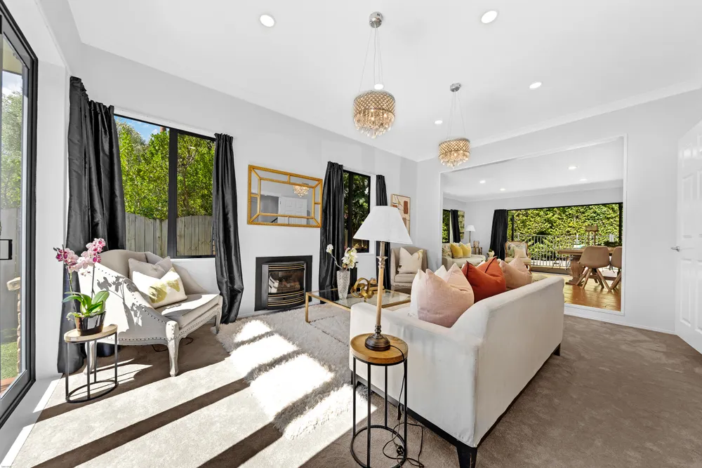 Photos of 36 Lothian Brae