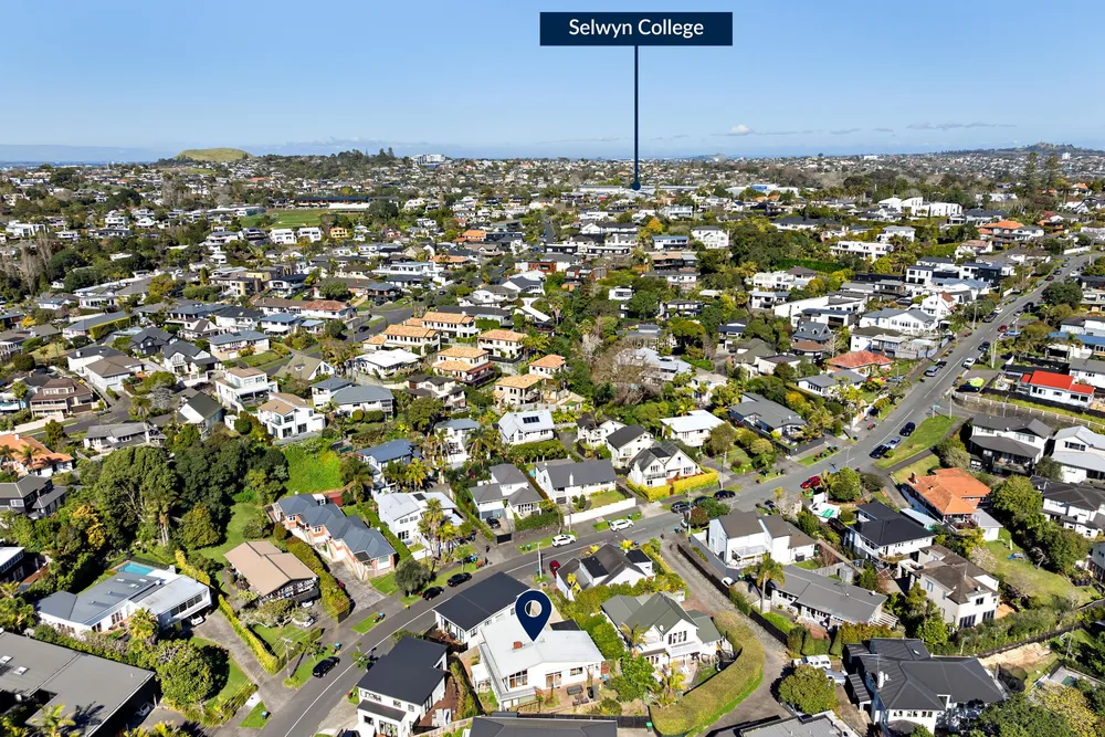 Photos of 56 Hawera Road