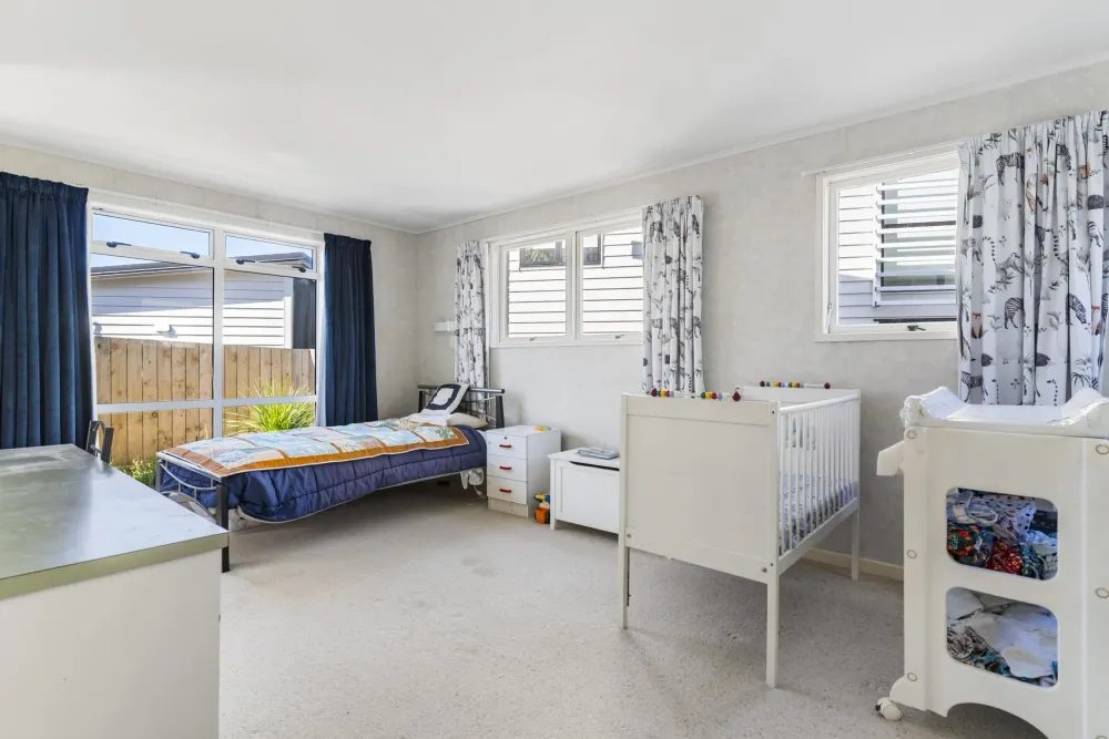 Photos of 56 Hawera Road