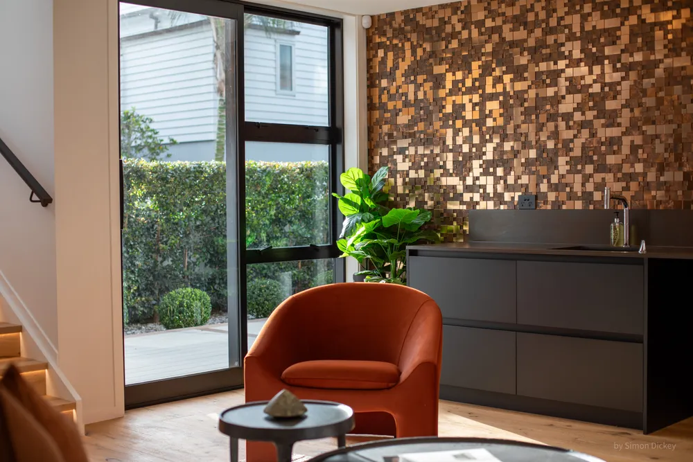 Photos of 16 Eltham Road