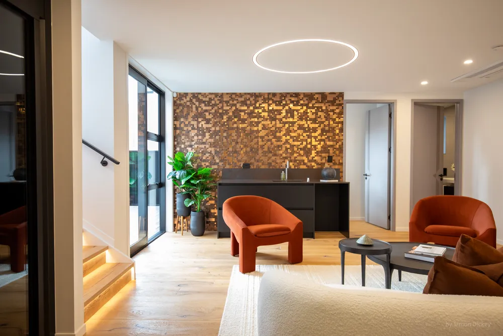 Photos of 16 Eltham Road