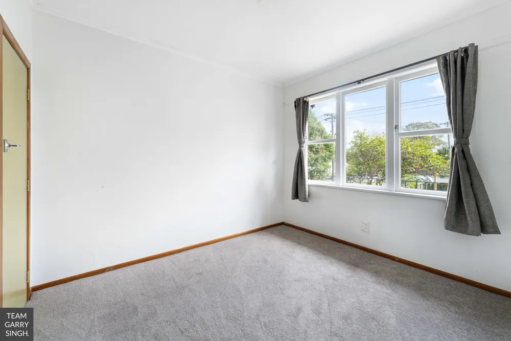 Photos of 16 Thompson Terrace