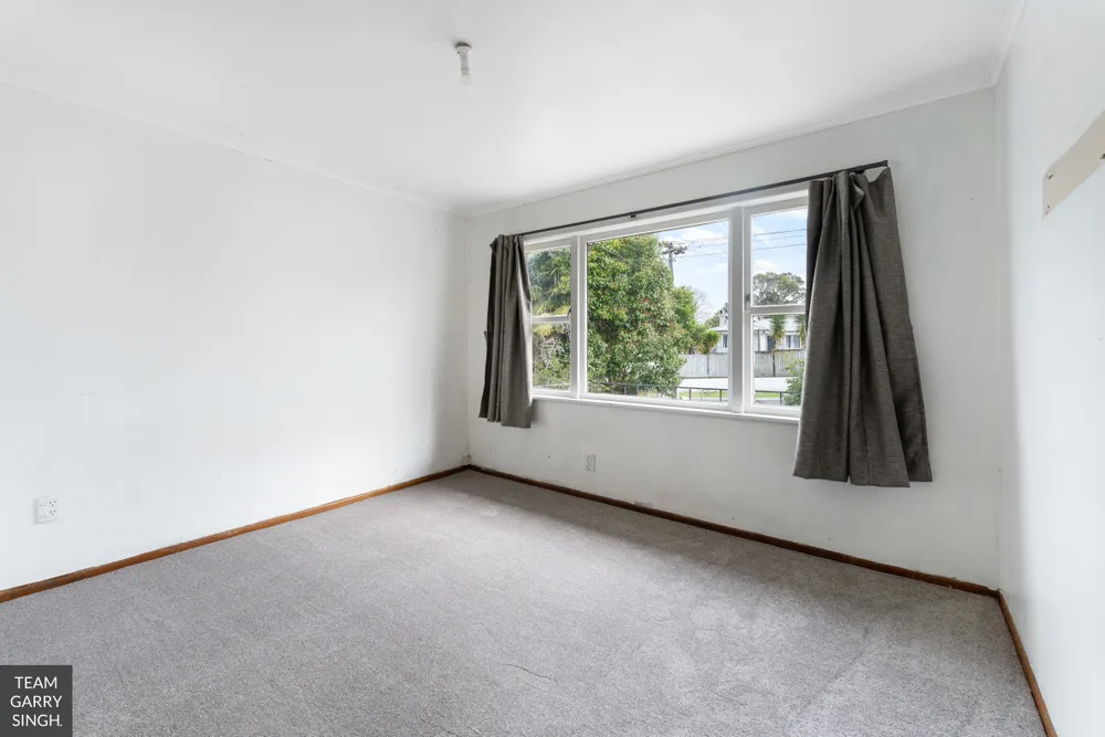Photos of 16 Thompson Terrace