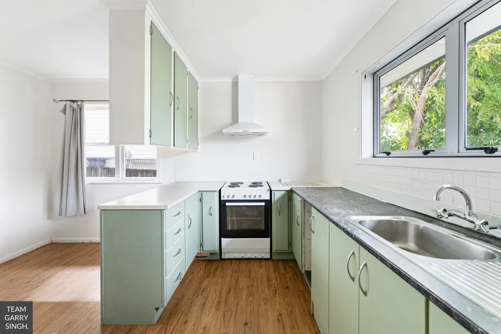 Photos of 16 Thompson Terrace