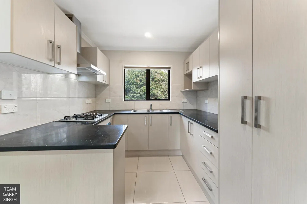 Photos of 16 Thompson Terrace