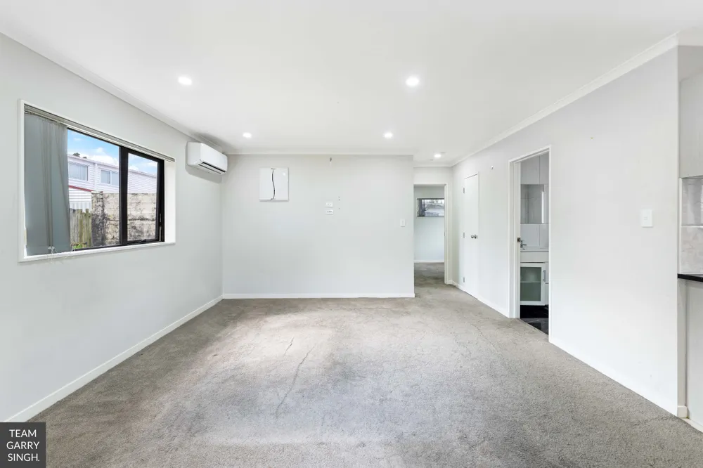 Photos of 16 Thompson Terrace